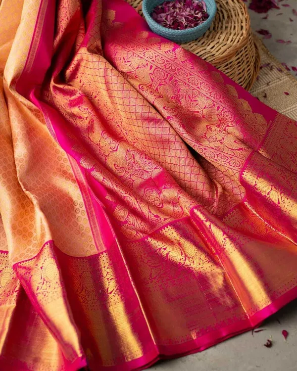 Cream_Embellished_Bollywood_Jacquard_Saree_(Cream)
